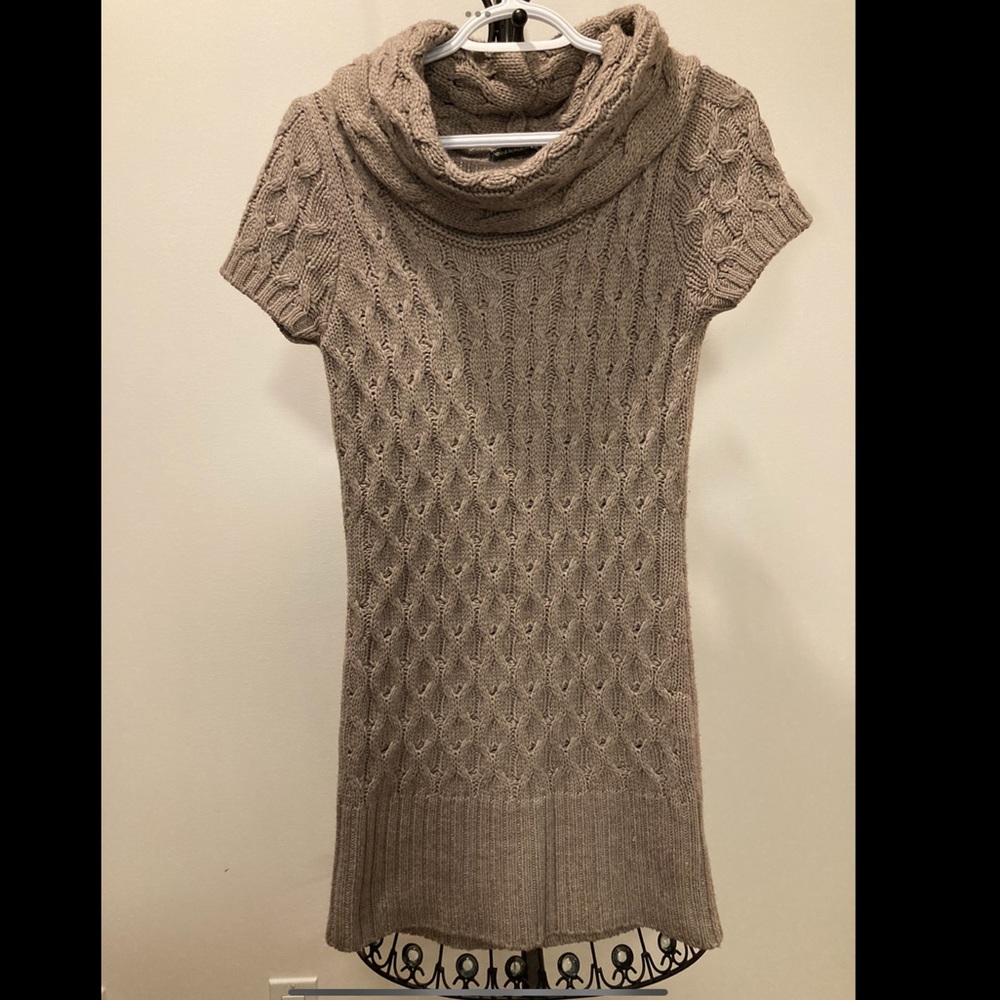 Knitted dress